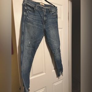 Gap High Rise Slim Straight Distressed Bottom